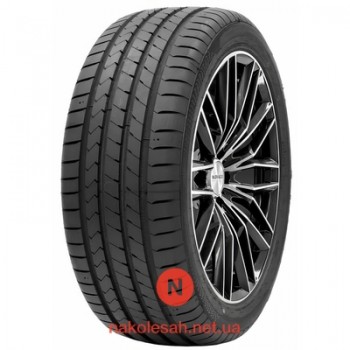 Onyx NY-902 215/55 R17 98W XL