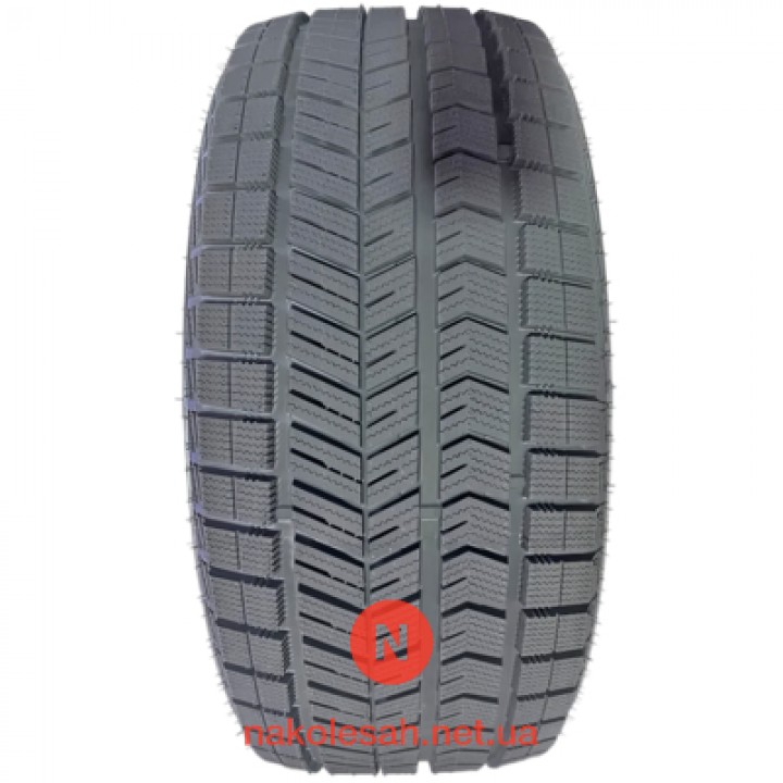 Warrior WR500 235/55 R20 102T